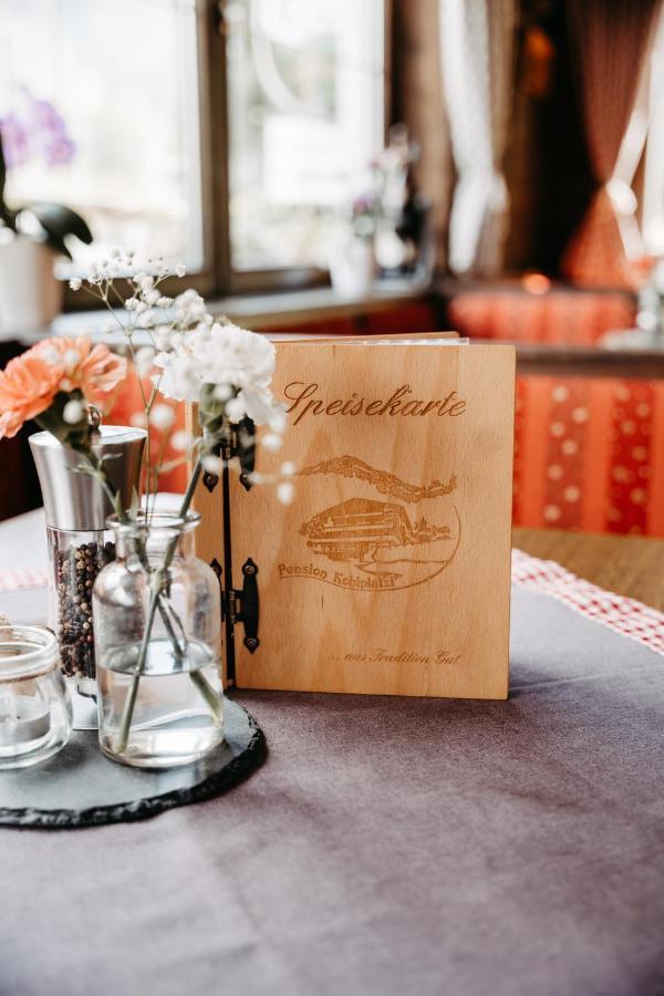 Gasthof Pension Kohlplatzl Hopfgarten in Defereggen エクステリア 写真
